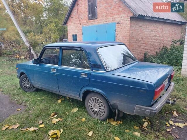 ВАЗ 2107 2004 в Онуфриевке на Automoto.ua Синий ВАЗ 2107, объемом двигателя 1.45 л и пробегом 270 тыс. км за 1400 $, фото 11 на Automoto.ua
