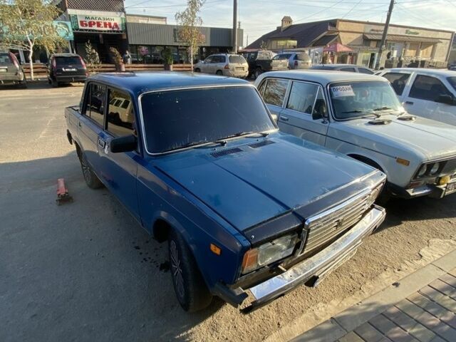 Синий ВАЗ 2107, объемом двигателя 1.5 л и пробегом 80 тыс. км за 656 $, фото 2 на Automoto.ua
