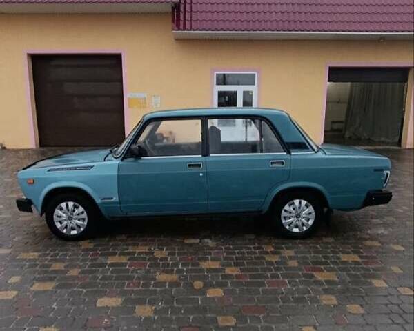 Синий ВАЗ 2107, объемом двигателя 1.45 л и пробегом 100 тыс. км за 1100 $, фото 4 на Automoto.ua