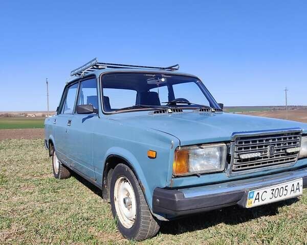 Синий ВАЗ 2107, объемом двигателя 1.5 л и пробегом 172 тыс. км за 600 $, фото 1 на Automoto.ua