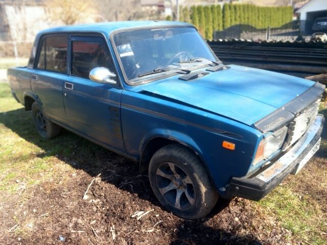 Синий ВАЗ 2107, объемом двигателя 0 л и пробегом 1000 тыс. км за 600 $, фото 8 на Automoto.ua