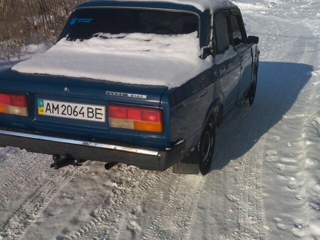 Синій ВАЗ 2107, об'ємом двигуна 1.5 л та пробігом 93 тис. км за 900 $, фото 2 на Automoto.ua