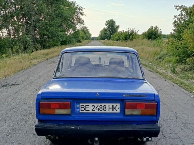 Синій ВАЗ 2107, об'ємом двигуна 1.3 л та пробігом 700 тис. км за 626 $, фото 1 на Automoto.ua