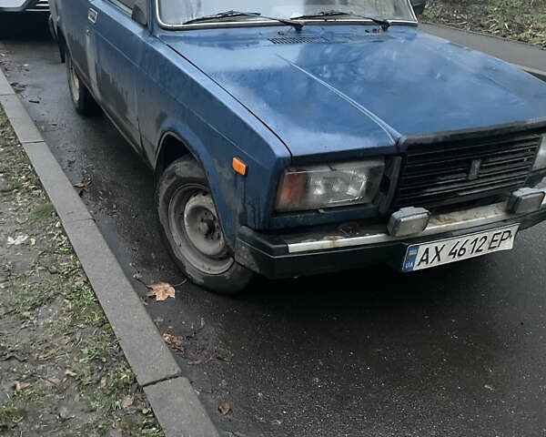 Синий ВАЗ 2107, объемом двигателя 1.45 л и пробегом 100 тыс. км за 550 $, фото 2 на Automoto.ua