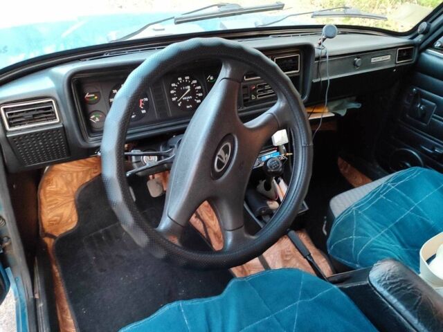 Синий ВАЗ 2107, объемом двигателя 1.5 л и пробегом 97 тыс. км за 2000 $, фото 2 на Automoto.ua