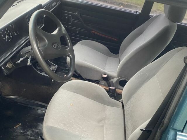 Синій ВАЗ 2107, об'ємом двигуна 1.5 л та пробігом 120 тис. км за 1100 $, фото 7 на Automoto.ua