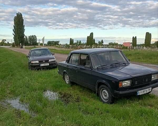 ВАЗ 2107 2004 в Киеве на Automoto.ua Синий ВАЗ 2107, объемом двигателя 1.5 л и пробегом 85 тыс. км за 1200 $, фото 13 на Automoto.ua