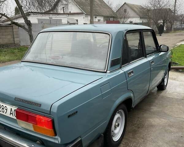 Синий ВАЗ 2107, объемом двигателя 1.5 л и пробегом 61 тыс. км за 2499 $, фото 2 на Automoto.ua