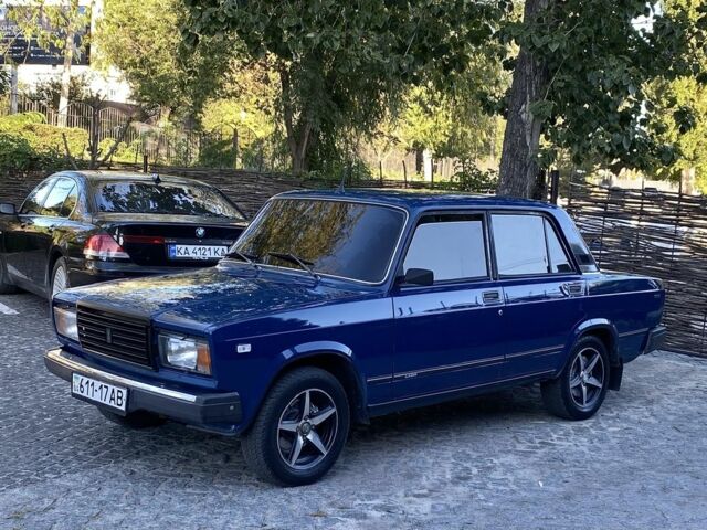 Синий ВАЗ 2107, объемом двигателя 1.5 л и пробегом 160 тыс. км за 1800 $, фото 6 на Automoto.ua