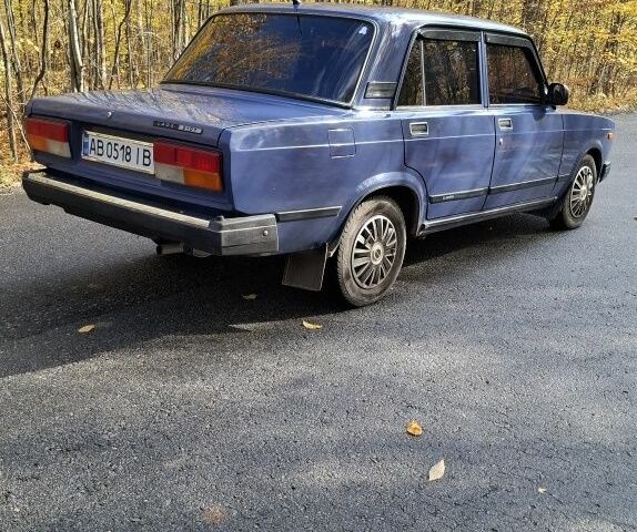 ВАЗ 2107 2005 в Шаргороде на Automoto.ua Синий ВАЗ 2107, объемом двигателя 1.5 л и пробегом 115 тыс. км за 1650 $, фото 3 на Automoto.ua