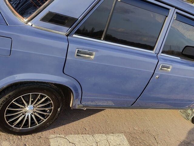 Синий ВАЗ 2107, объемом двигателя 1.5 л и пробегом 126 тыс. км за 1900 $, фото 3 на Automoto.ua