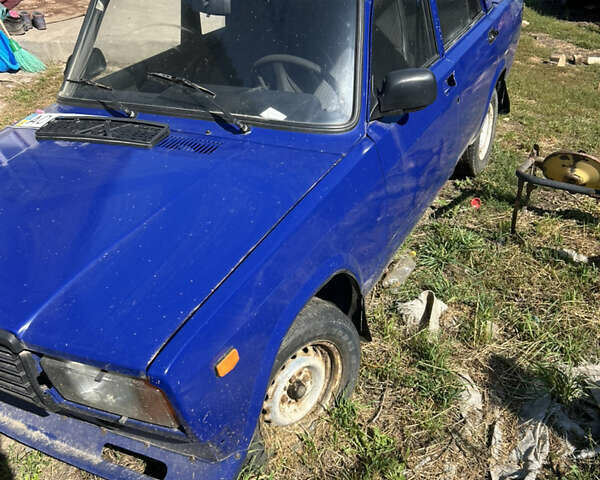 Синий ВАЗ 2107, объемом двигателя 6 л и пробегом 1 тыс. км за 700 $, фото 1 на Automoto.ua