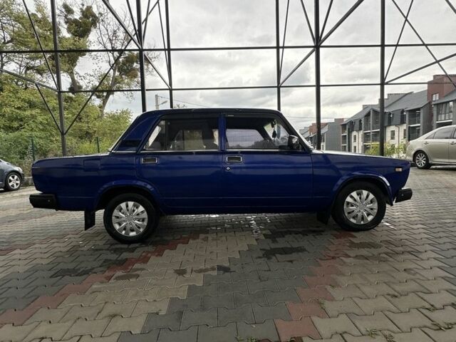 Синий ВАЗ 2107, объемом двигателя 1.5 л и пробегом 89 тыс. км за 1400 $, фото 2 на Automoto.ua