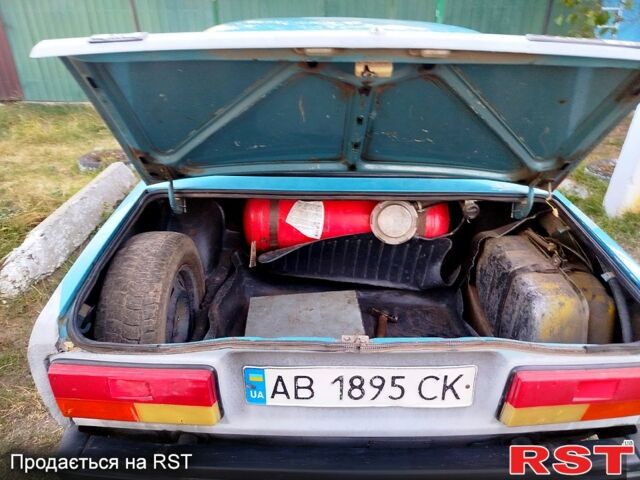 Синий ВАЗ 2107, объемом двигателя 1.5 л и пробегом 98 тыс. км за 1350 $, фото 5 на Automoto.ua