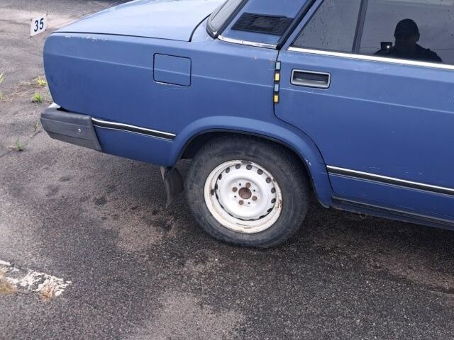 Синий ВАЗ 2107, объемом двигателя 0 л и пробегом 100 тыс. км за 601 $, фото 2 на Automoto.ua