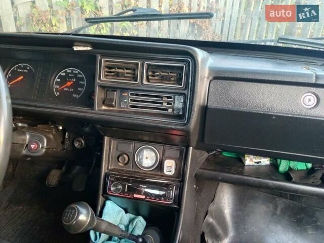 ВАЗ 2107 2005 в Олевске на Automoto.ua Синий ВАЗ 2107, объемом двигателя 1.5 л и пробегом 629 тыс. км за 800 $, фото 6 на Automoto.ua