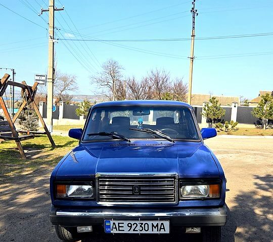 Синій ВАЗ 2107, об'ємом двигуна 1.5 л та пробігом 150 тис. км за 950 $, фото 1 на Automoto.ua