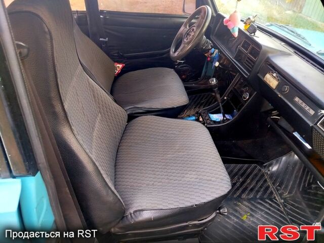 Синий ВАЗ 2107, объемом двигателя 1.5 л и пробегом 98 тыс. км за 1350 $, фото 3 на Automoto.ua