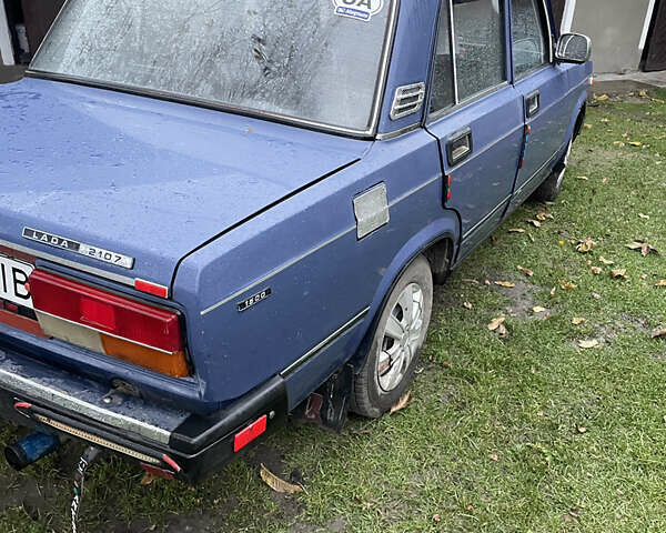 ВАЗ 2107 2005 в Золочев на Automoto.ua Синий ВАЗ 2107, объемом двигателя 1.45 л и пробегом 64 тыс. км за 1100 $, фото 4 на Automoto.ua