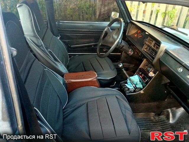 Синий ВАЗ 2107, объемом двигателя 1.5 л и пробегом 0 тыс. км за 800 $, фото 2 на Automoto.ua