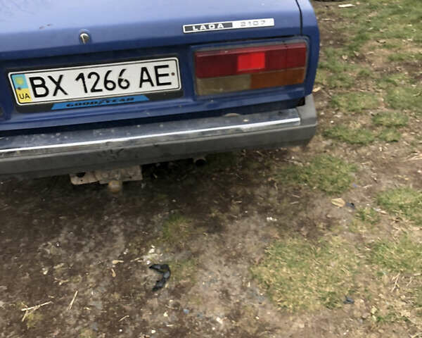 Синий ВАЗ 2107, объемом двигателя 1.45 л и пробегом 200 тыс. км за 850 $, фото 1 на Automoto.ua