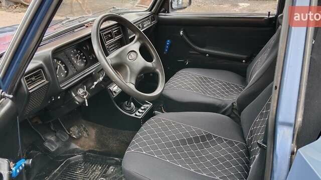 Синий ВАЗ 2107, объемом двигателя 1.5 л и пробегом 122 тыс. км за 1250 $, фото 6 на Automoto.ua