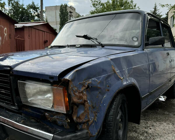 Синий ВАЗ 2107, объемом двигателя 1.45 л и пробегом 82 тыс. км за 673 $, фото 2 на Automoto.ua