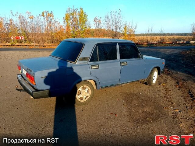 Синій ВАЗ 2107, об'ємом двигуна 1.5 л та пробігом 161 тис. км за 1000 $, фото 2 на Automoto.ua