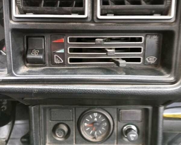 Синий ВАЗ 2107, объемом двигателя 1.5 л и пробегом 53 тыс. км за 2300 $, фото 9 на Automoto.ua