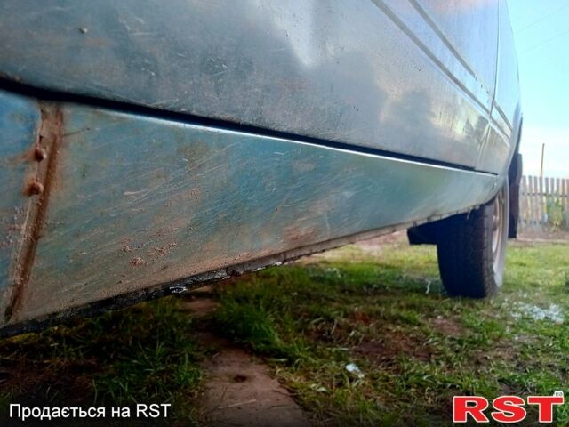 Синий ВАЗ 2107, объемом двигателя 1.5 л и пробегом 0 тыс. км за 800 $, фото 7 на Automoto.ua