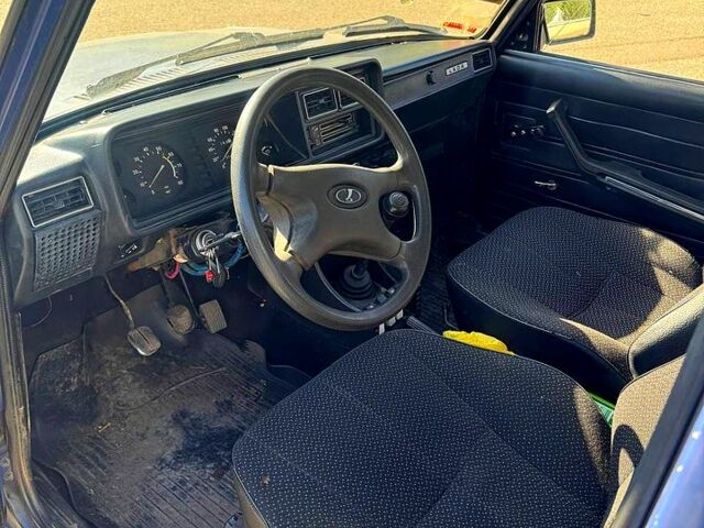Синий ВАЗ 2107, объемом двигателя 1.5 л и пробегом 0 тыс. км за 1030 $, фото 6 на Automoto.ua