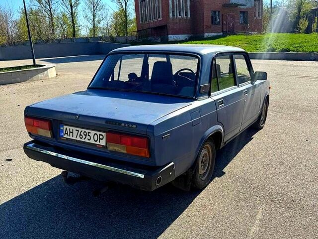 Синий ВАЗ 2107, объемом двигателя 1.5 л и пробегом 0 тыс. км за 1030 $, фото 4 на Automoto.ua