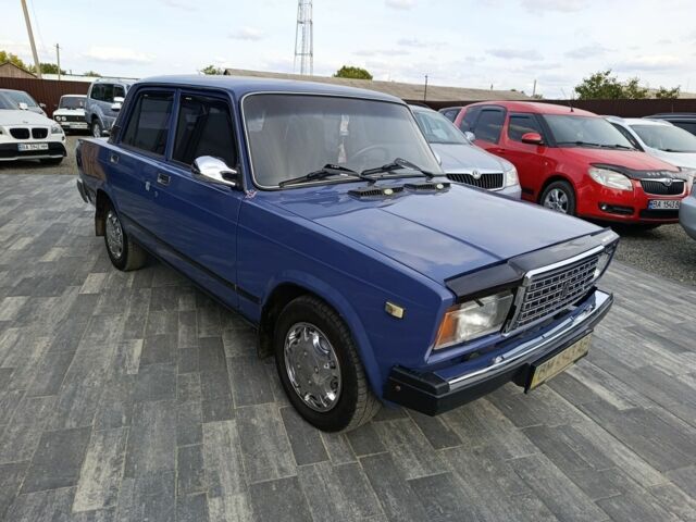 Синий ВАЗ 2107, объемом двигателя 1.5 л и пробегом 105 тыс. км за 1800 $, фото 2 на Automoto.ua