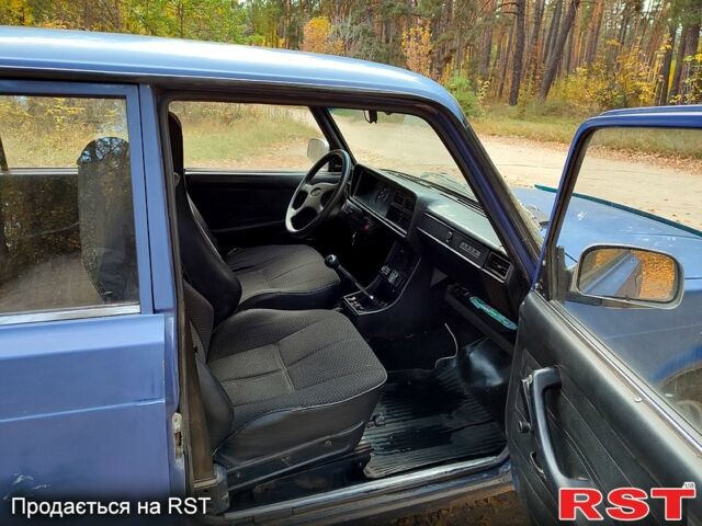 Синій ВАЗ 2107, об'ємом двигуна 1.5 л та пробігом 120 тис. км за 350 $, фото 2 на Automoto.ua