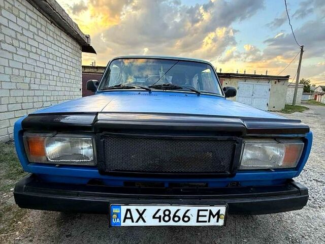 Синий ВАЗ 2107, объемом двигателя 1.5 л и пробегом 600 тыс. км за 700 $, фото 5 на Automoto.ua