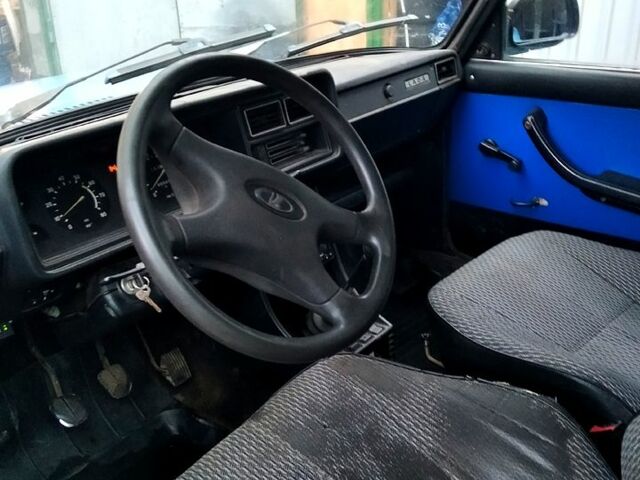 Синий ВАЗ 2107, объемом двигателя 1.5 л и пробегом 0 тыс. км за 650 $, фото 4 на Automoto.ua