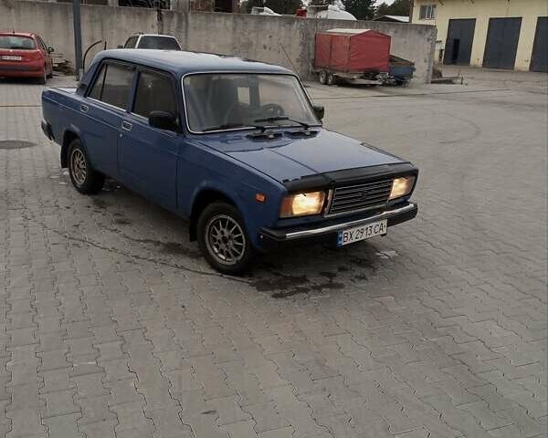 Синий ВАЗ 2107, объемом двигателя 1.45 л и пробегом 120 тыс. км за 1100 $, фото 3 на Automoto.ua