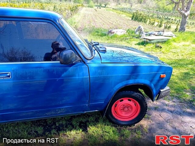 Синий ВАЗ 2107, объемом двигателя 1.3 л и пробегом 90 тыс. км за 1000 $, фото 1 на Automoto.ua