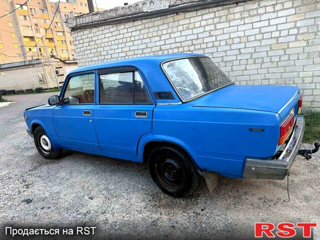 Синий ВАЗ 2107, объемом двигателя 1.5 л и пробегом 600 тыс. км за 700 $, фото 1 на Automoto.ua