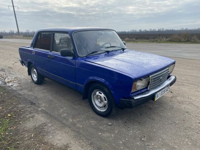 Синий ВАЗ 2107, объемом двигателя 0 л и пробегом 200 тыс. км за 643 $, фото 1 на Automoto.ua