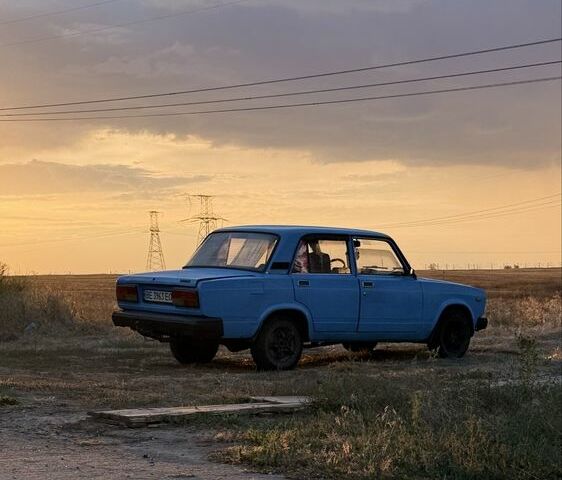 Синій ВАЗ 2107, об'ємом двигуна 1.5 л та пробігом 43 тис. км за 784 $, фото 1 на Automoto.ua