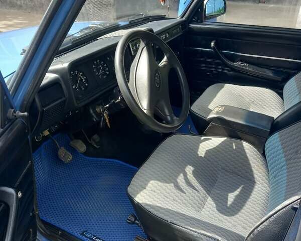 Синій ВАЗ 2107, об'ємом двигуна 1.5 л та пробігом 35 тис. км за 1300 $, фото 4 на Automoto.ua