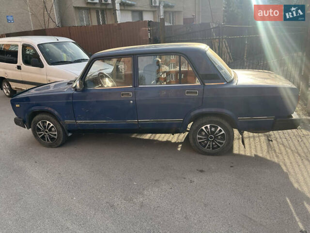 Синий ВАЗ 2107, объемом двигателя 1.5 л и пробегом 45 тыс. км за 650 $, фото 2 на Automoto.ua