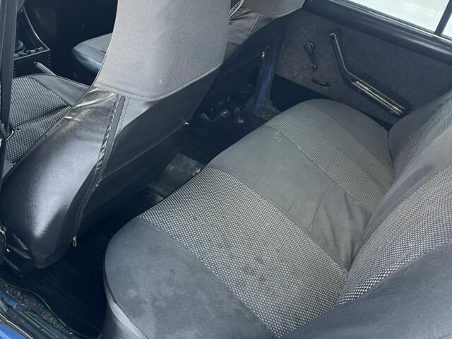 Синій ВАЗ 2107, об'ємом двигуна 1.5 л та пробігом 130 тис. км за 1100 $, фото 6 на Automoto.ua