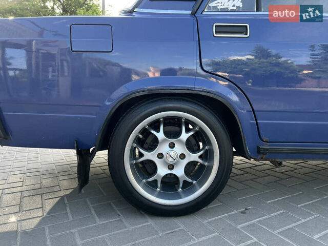 Синій ВАЗ 2107, об'ємом двигуна 1.5 л та пробігом 118 тис. км за 2200 $, фото 4 на Automoto.ua