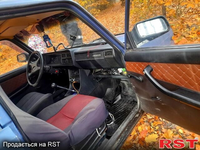 Синий ВАЗ 2107, объемом двигателя 1.6 л и пробегом 133 тыс. км за 1000 $, фото 2 на Automoto.ua