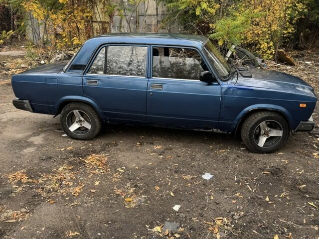 ВАЗ 2107 2005 в Краматорске на Automoto.ua Синий ВАЗ 2107, объемом двигателя 1.5 л и пробегом 3 тыс. км за 792 $, фото 1 на Automoto.ua