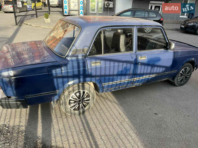 Синий ВАЗ 2107, объемом двигателя 1.5 л и пробегом 45 тыс. км за 650 $, фото 4 на Automoto.ua