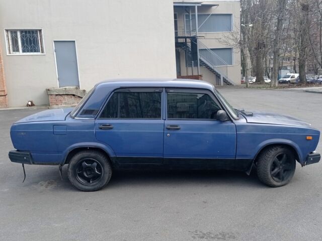Синий ВАЗ 2107, объемом двигателя 1.5 л и пробегом 123 тыс. км за 650 $, фото 6 на Automoto.ua