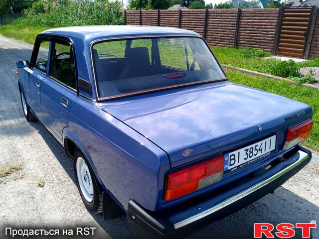 Синий ВАЗ 2107, объемом двигателя 1.5 л и пробегом 60 тыс. км за 2650 $, фото 2 на Automoto.ua